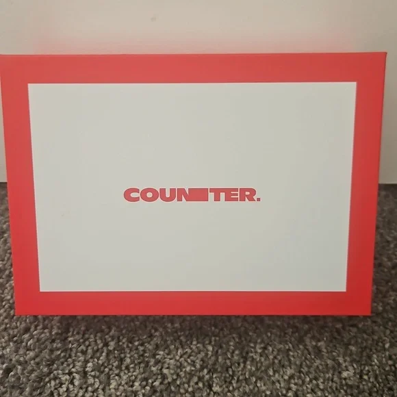 Counter Lip Service Trio Gift Set: Lip Scrub, Hyaluronic Balm, Lipstick – NIB - Picture 2 of 5